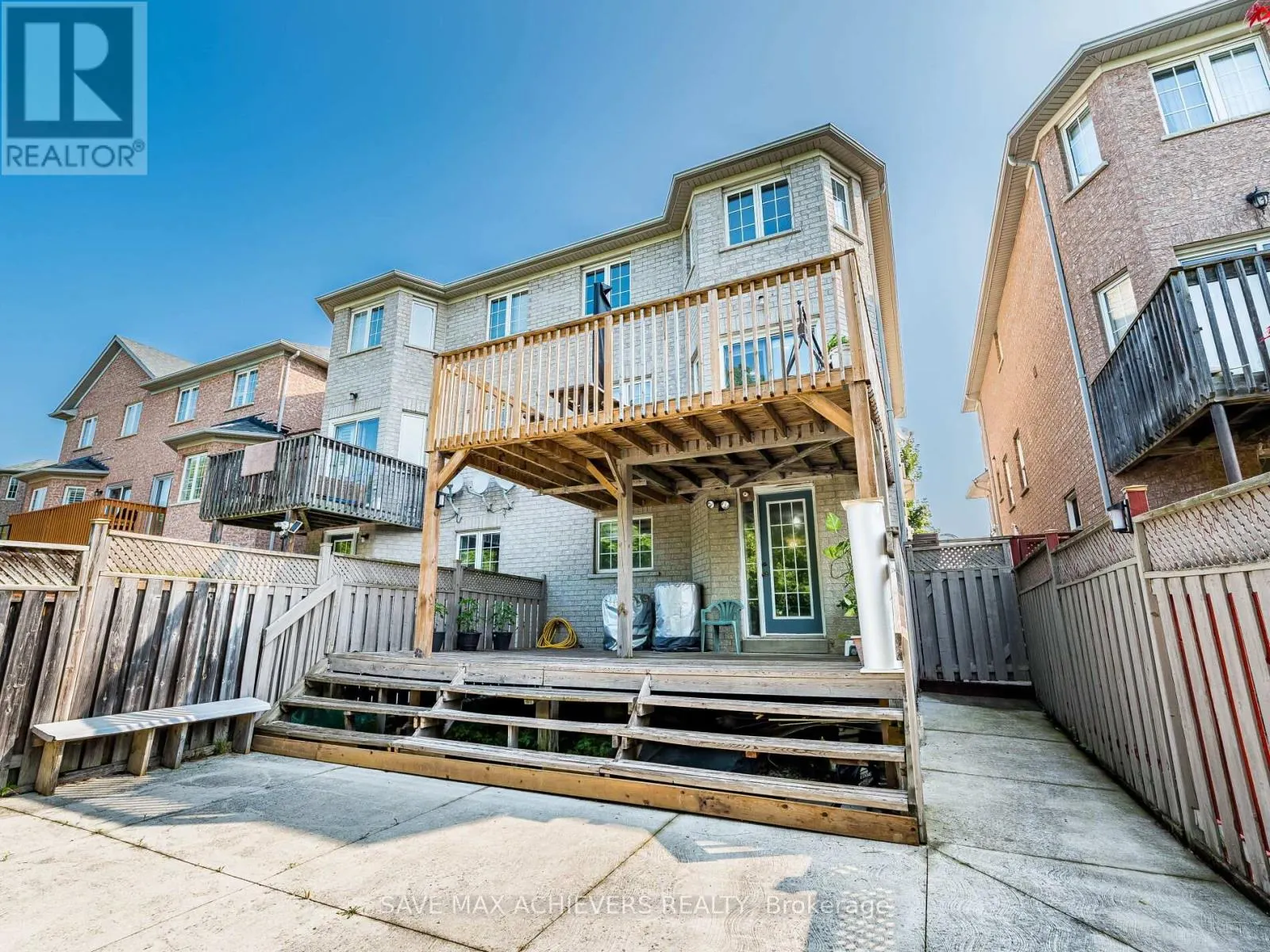 65 EASTVIEW GATE