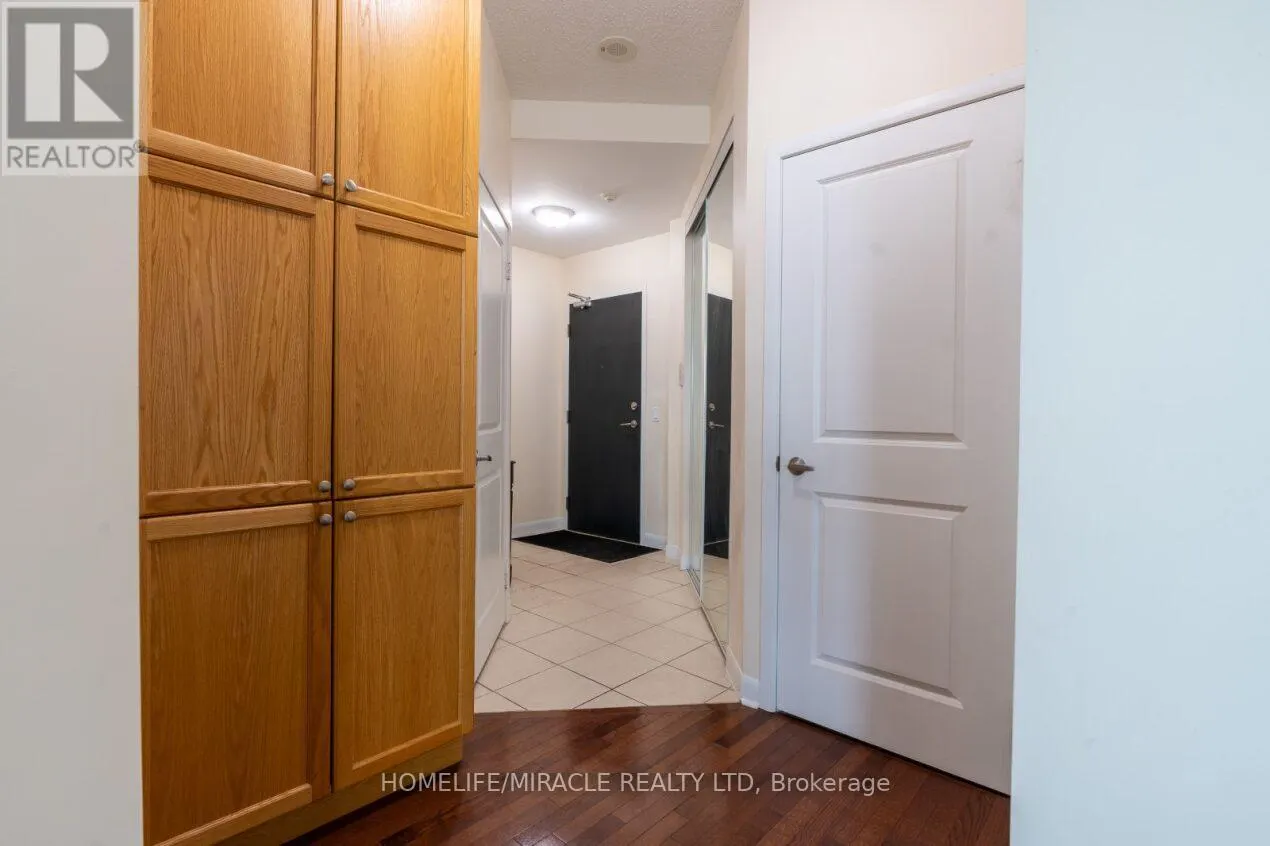 225 SHERWAY GARDENS ROAD