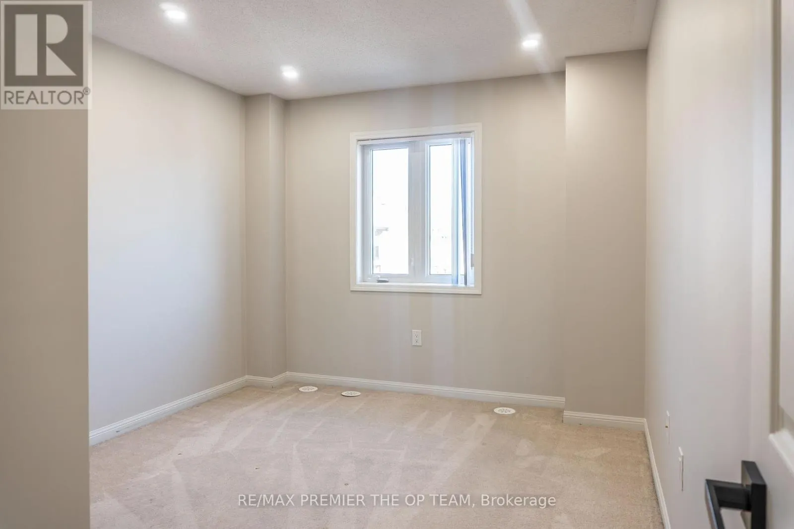 120 - 250 SUNNY MEADOW BOULEVARD