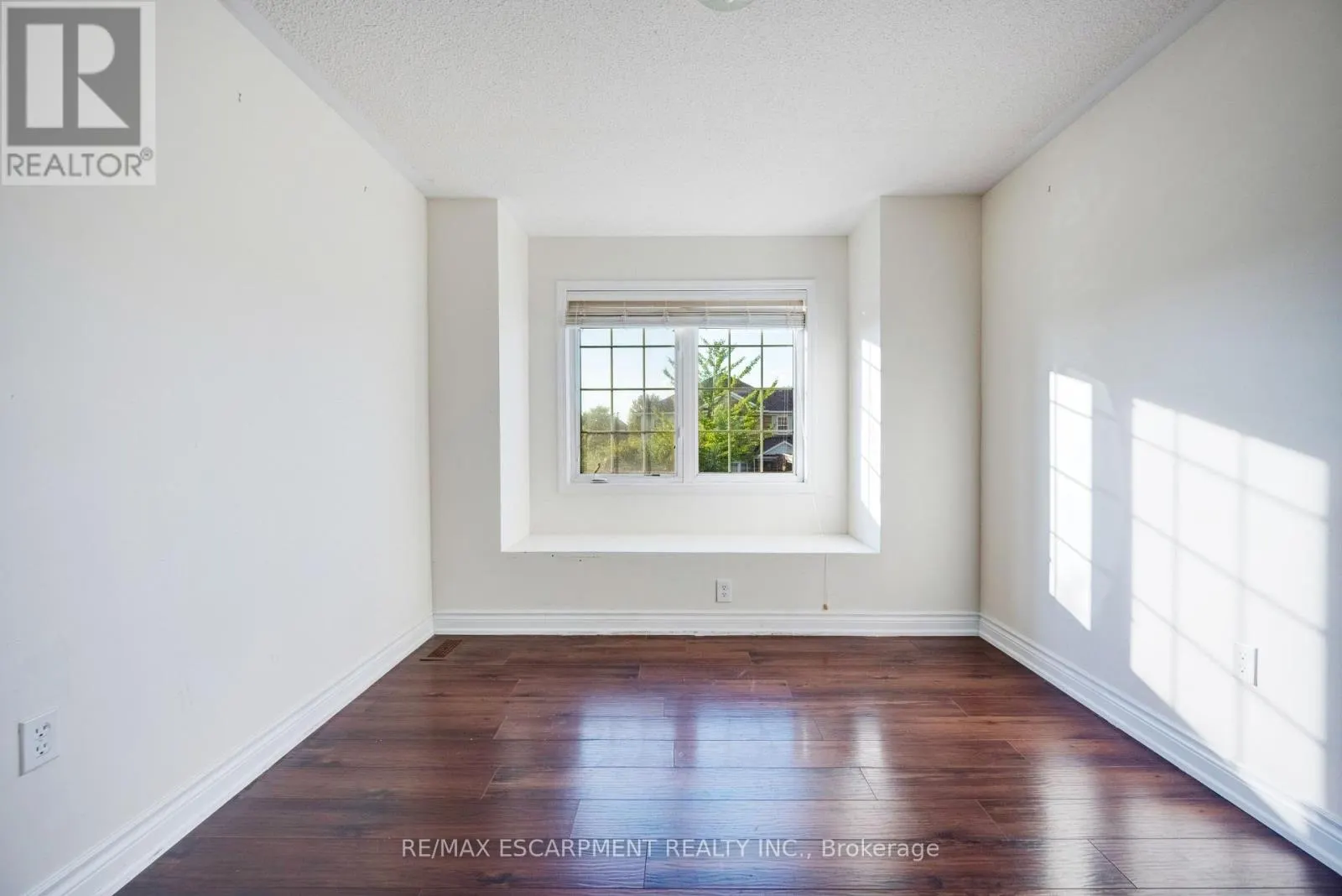 14 YVONNE DRIVE