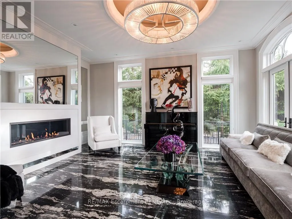 15 CHARTWELL ROAD