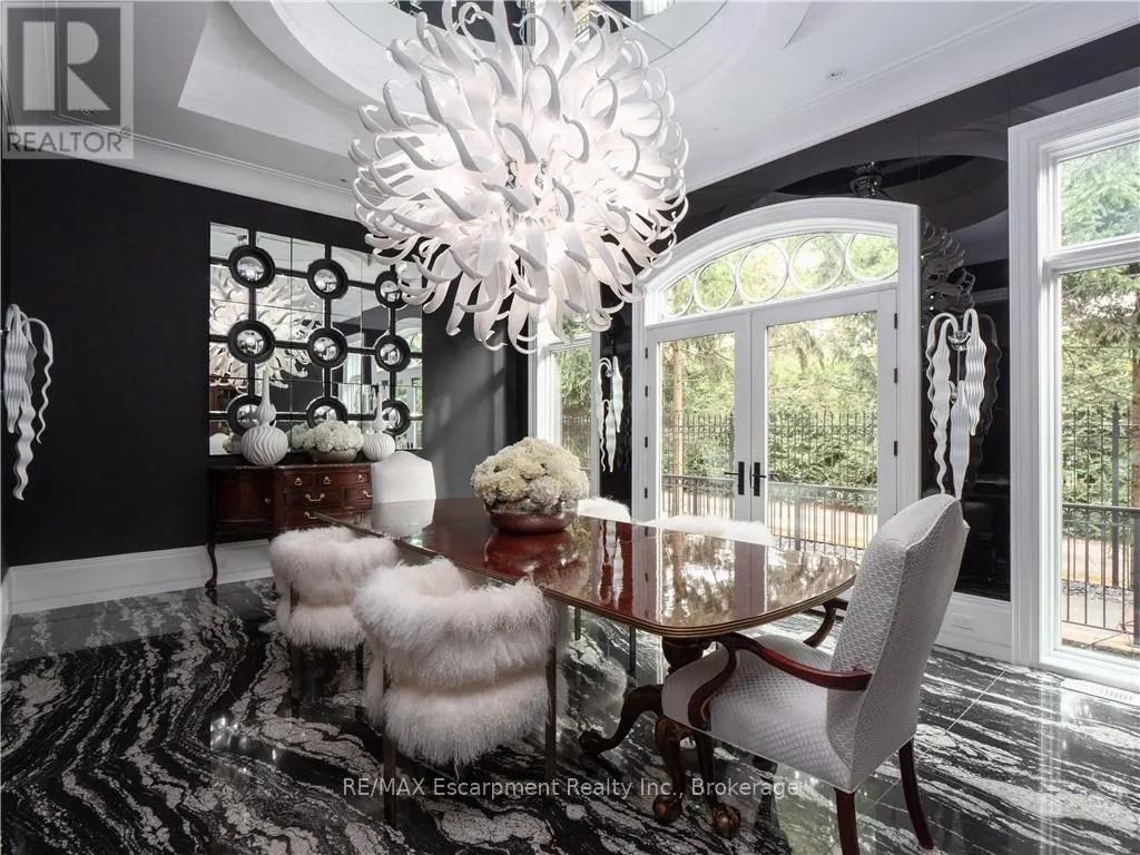 15 CHARTWELL ROAD