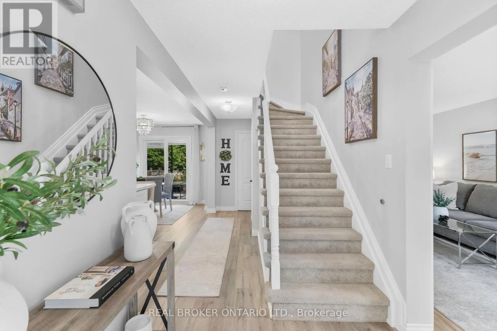 40 DAVIS CRESCENT