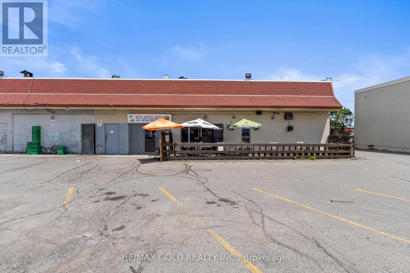 13 - 107 KENNEDY ROAD S