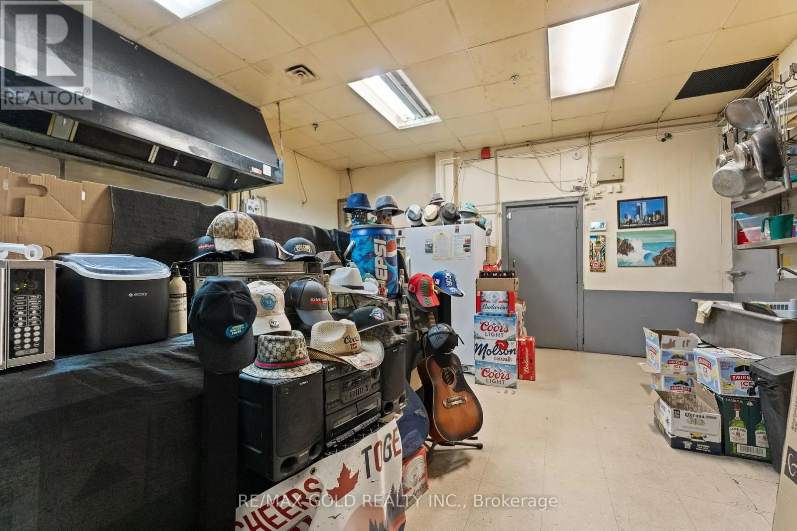 13 - 107 KENNEDY ROAD S
