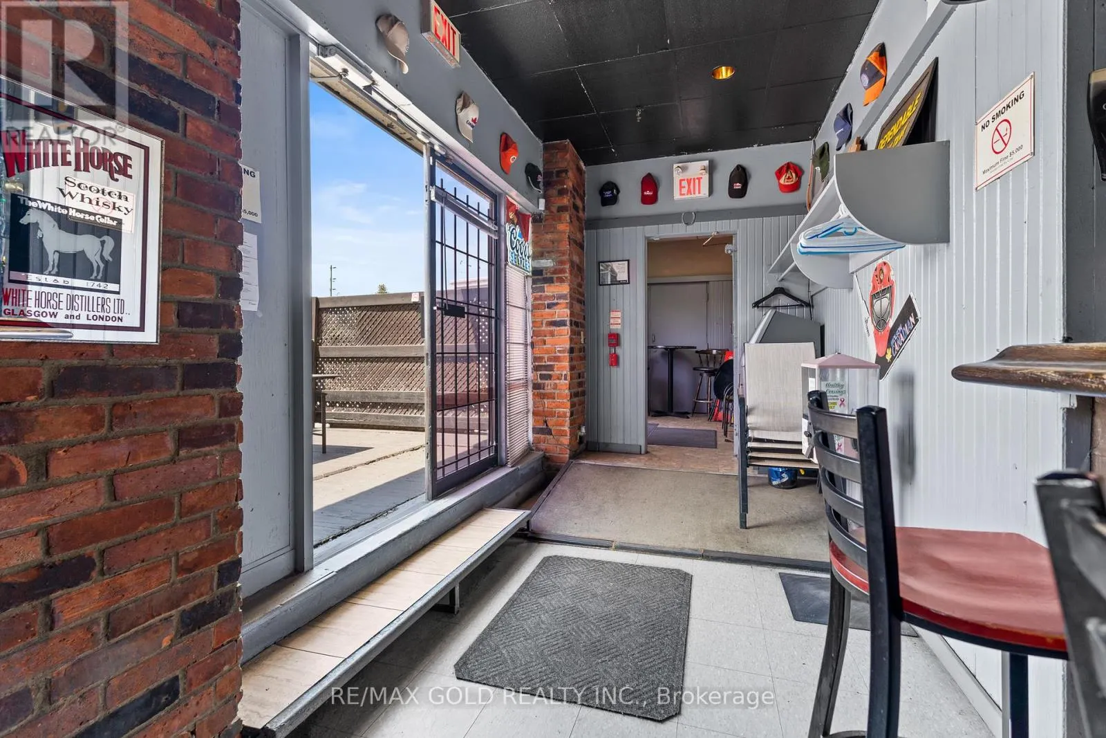 13 - 107 KENNEDY ROAD S