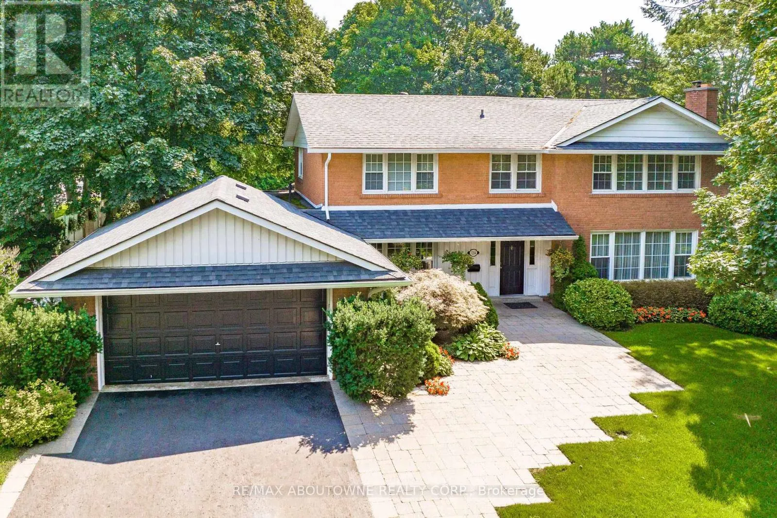 1284 CLEAVER DRIVE