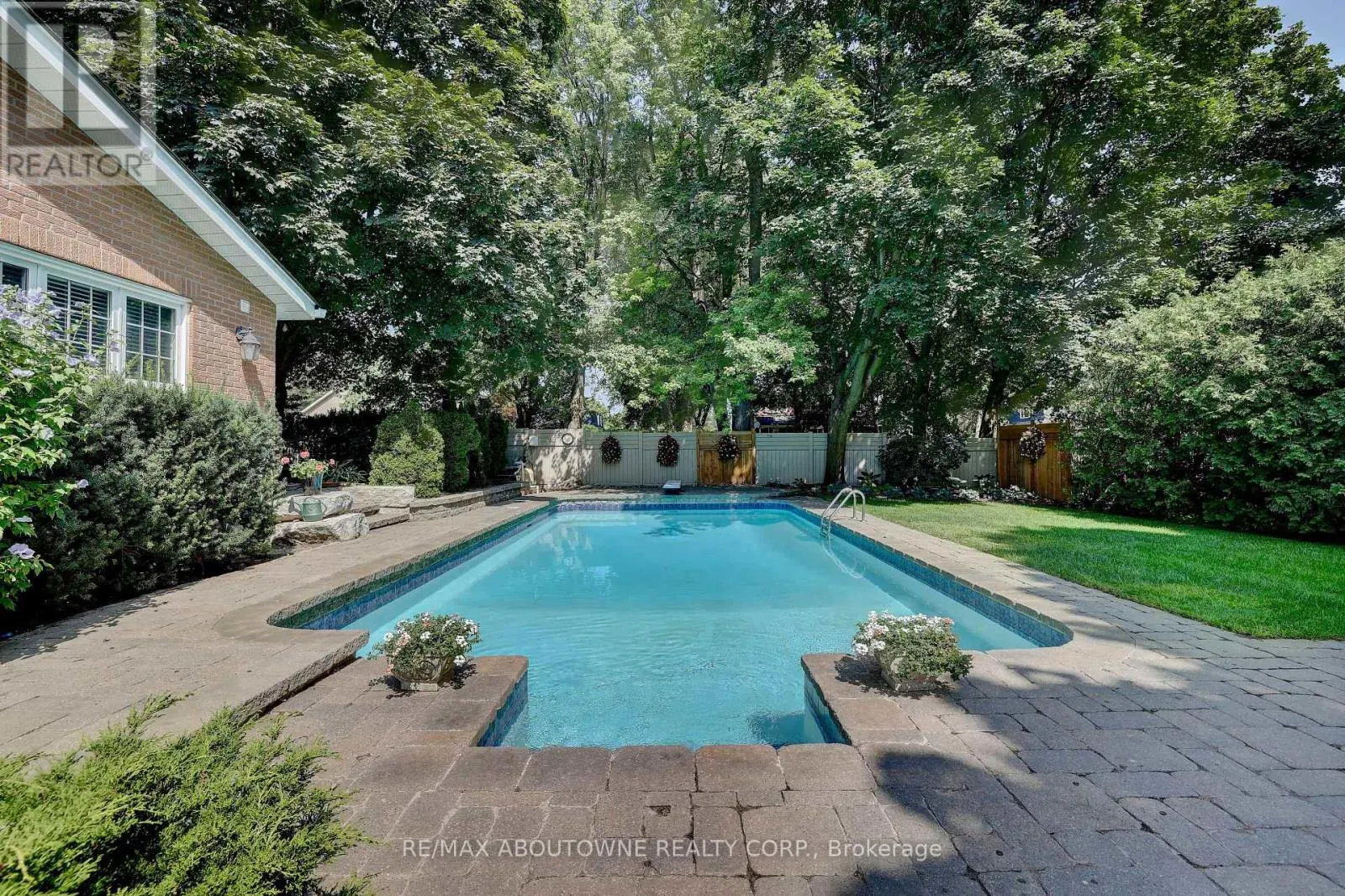 1284 CLEAVER DRIVE