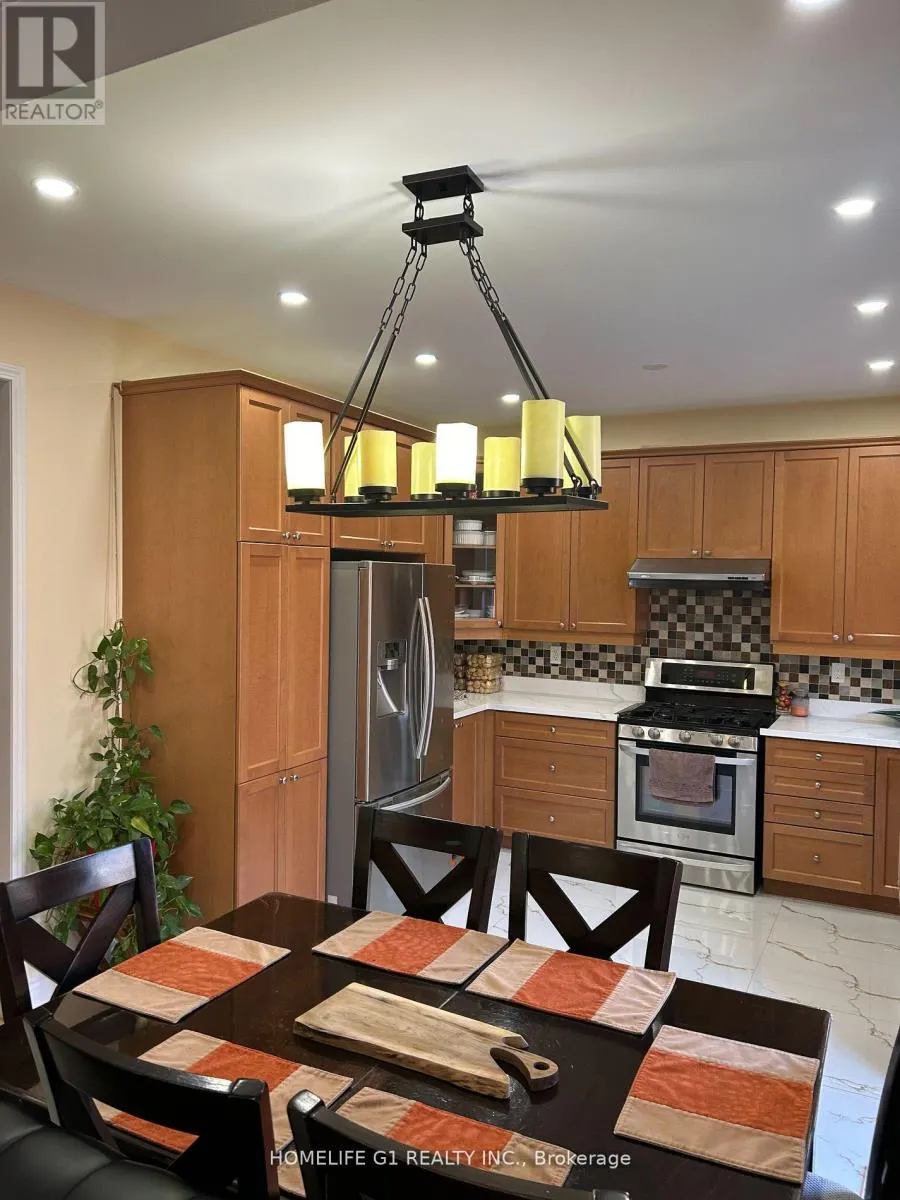 17 SEASCAPE CRESCENT