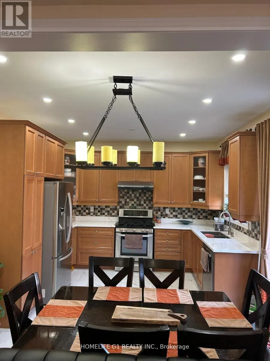 17 SEASCAPE CRESCENT