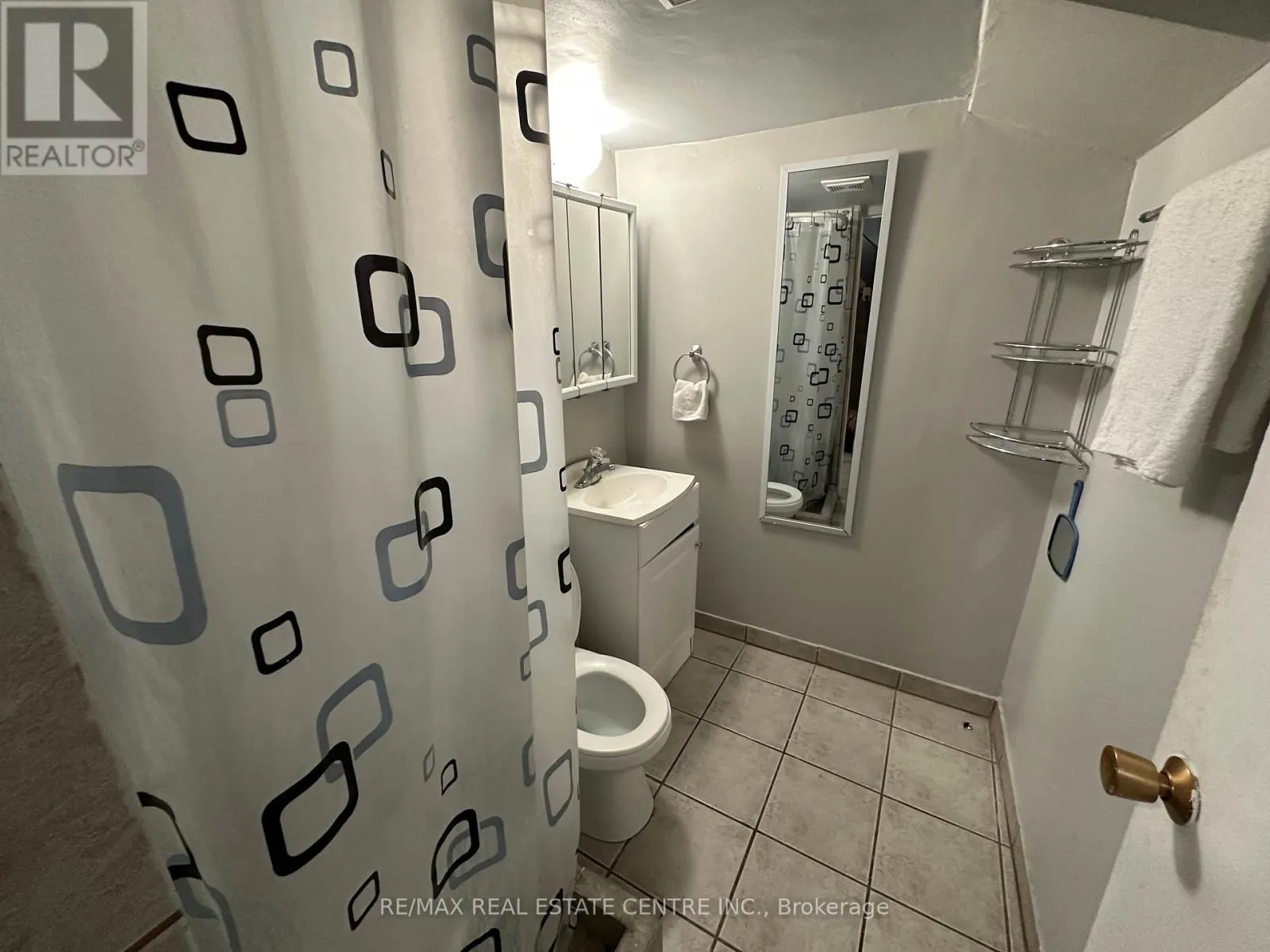 4136 MAGNOLIA COURT