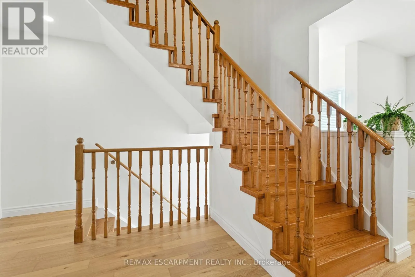 48 - 5090 FAIRVIEW STREET