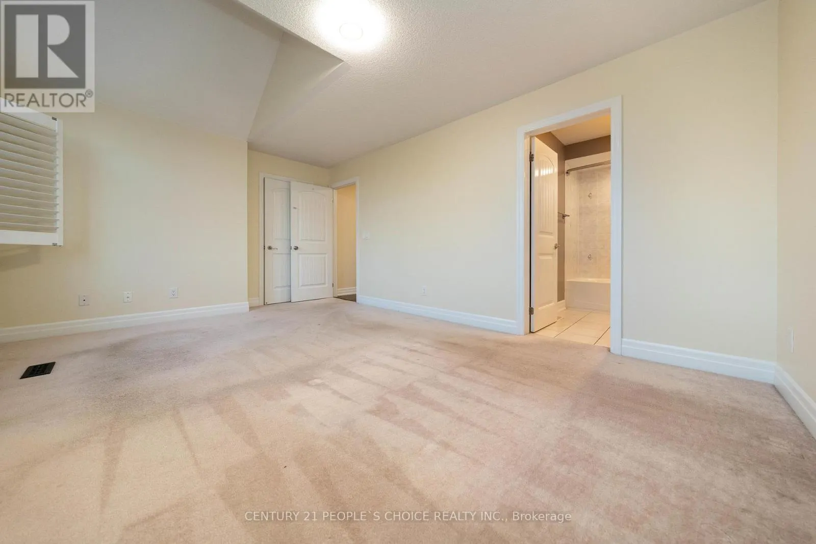 36 BARDOE CRESCENT