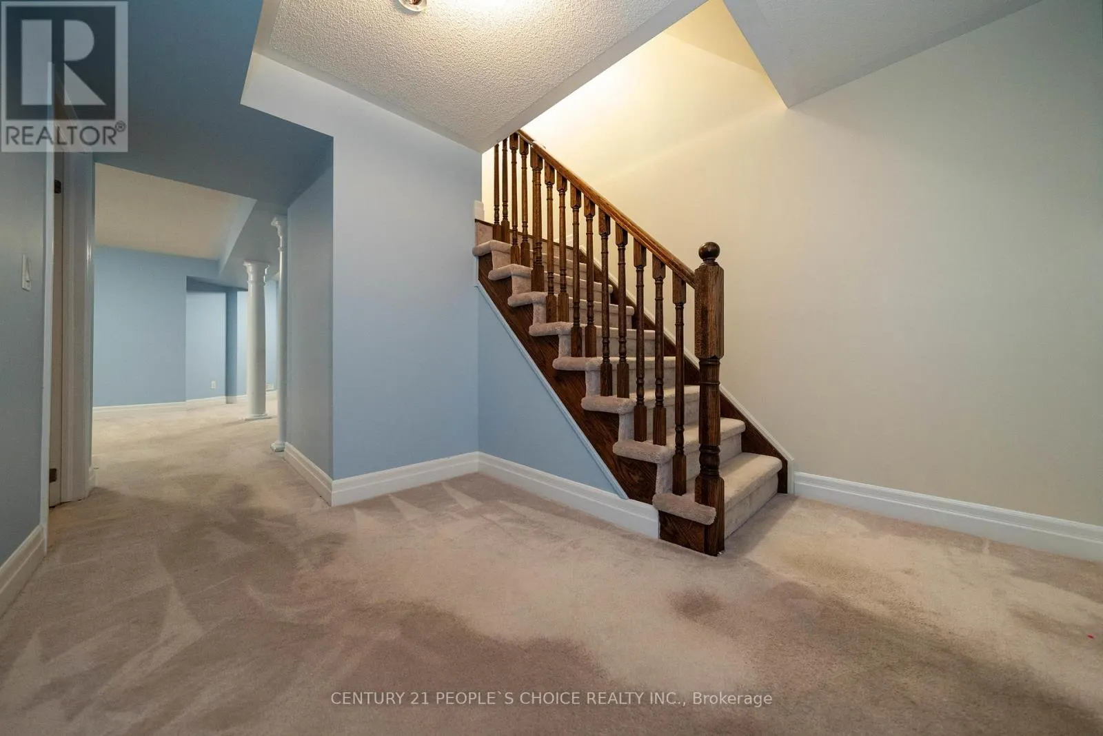 36 BARDOE CRESCENT
