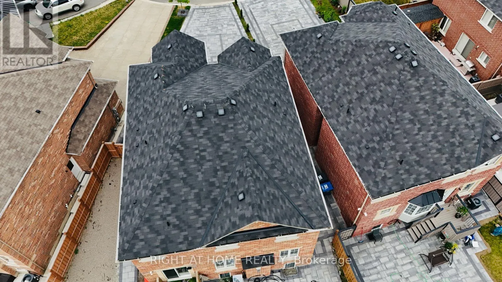 98 COOKVIEW DRIVE