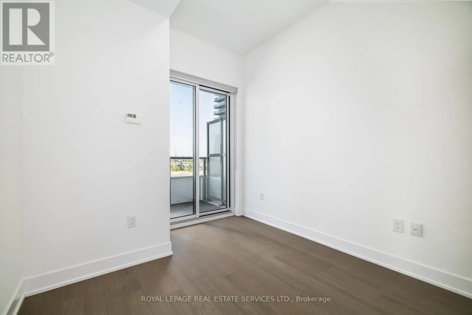 1002 - 20 SHORE BREEZE DRIVE