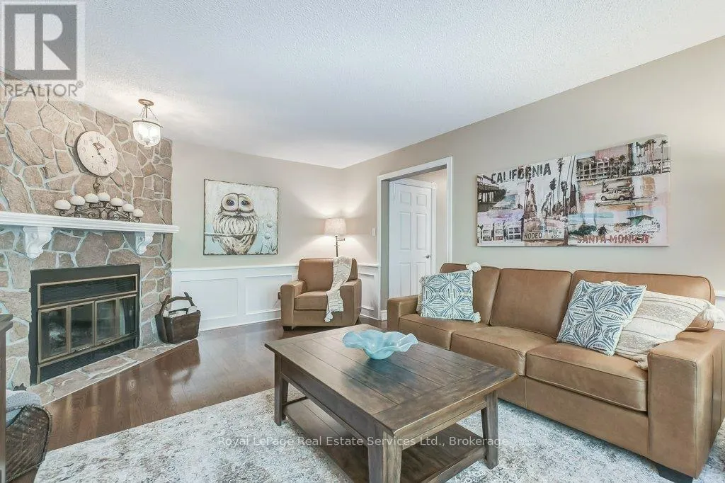2139 BRAYS LANE