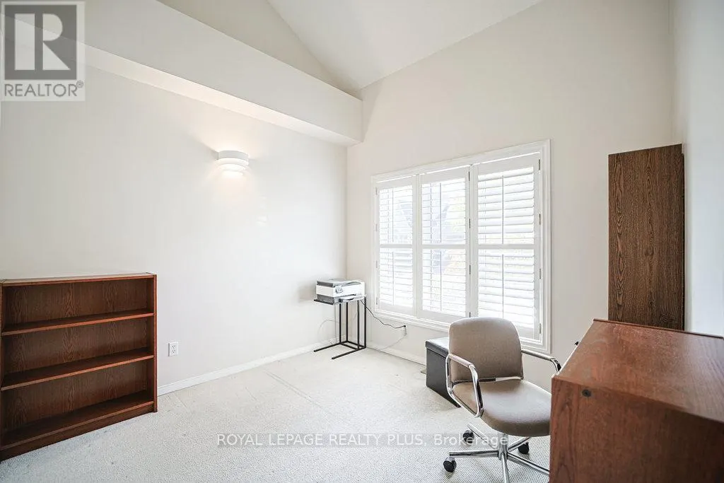6 - 1010 CRISTINA COURT