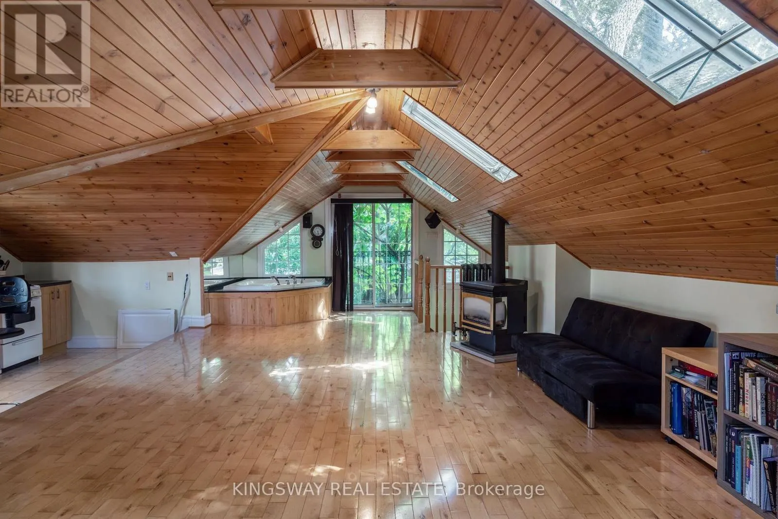 166 HIGH PARK AVENUE