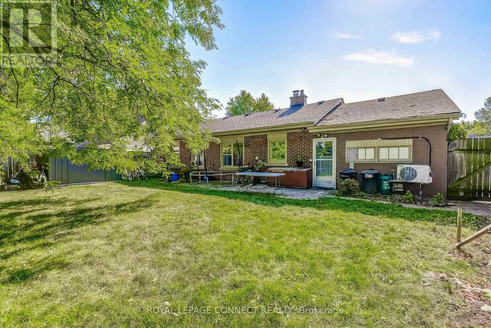 2021 CHURCHILL AVENUE