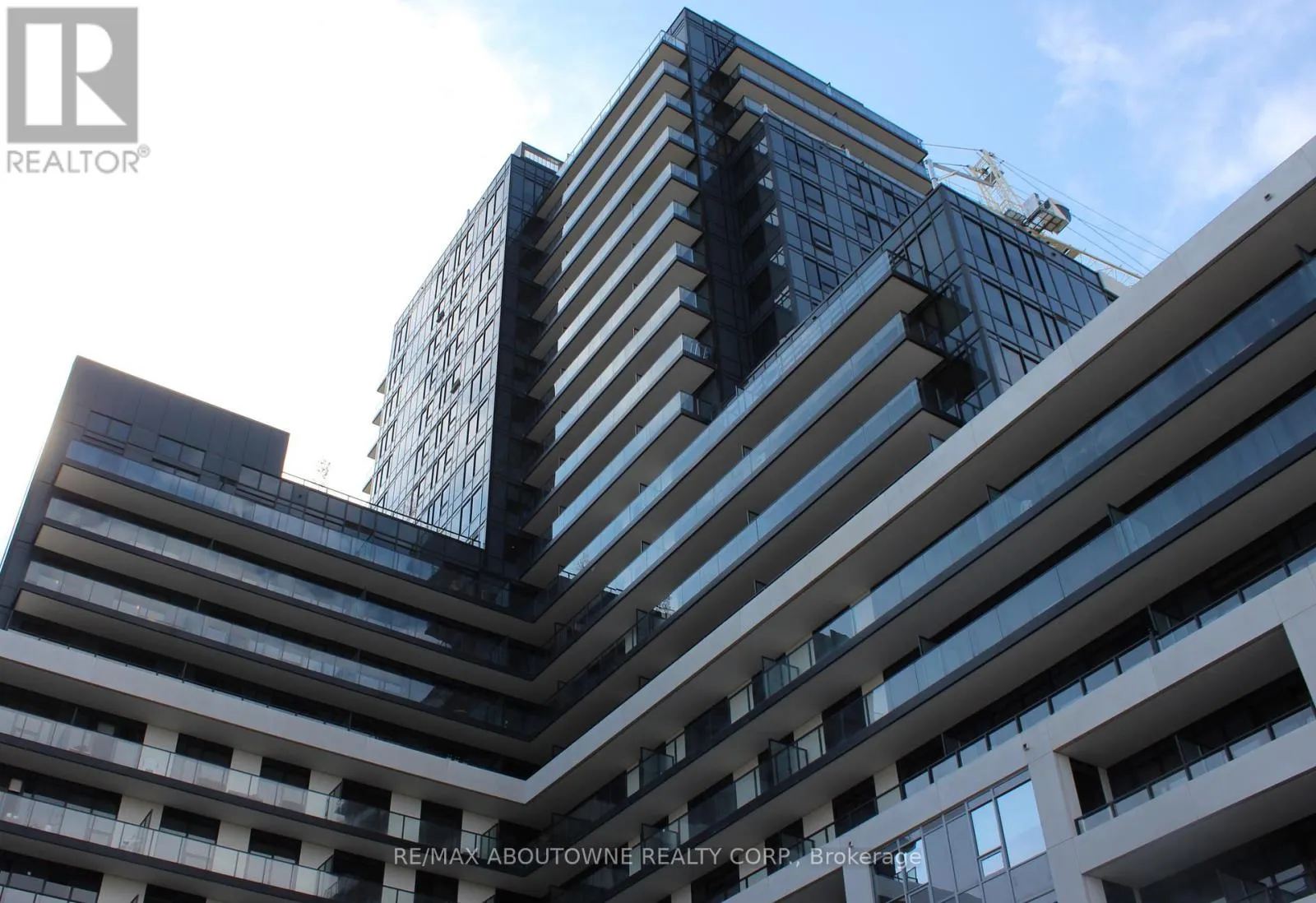 1602 - 3220 WILLIAM COLTSON AVENUE