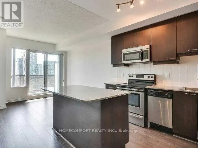 2906 - 385 PRINCE OF WALES DRIVE