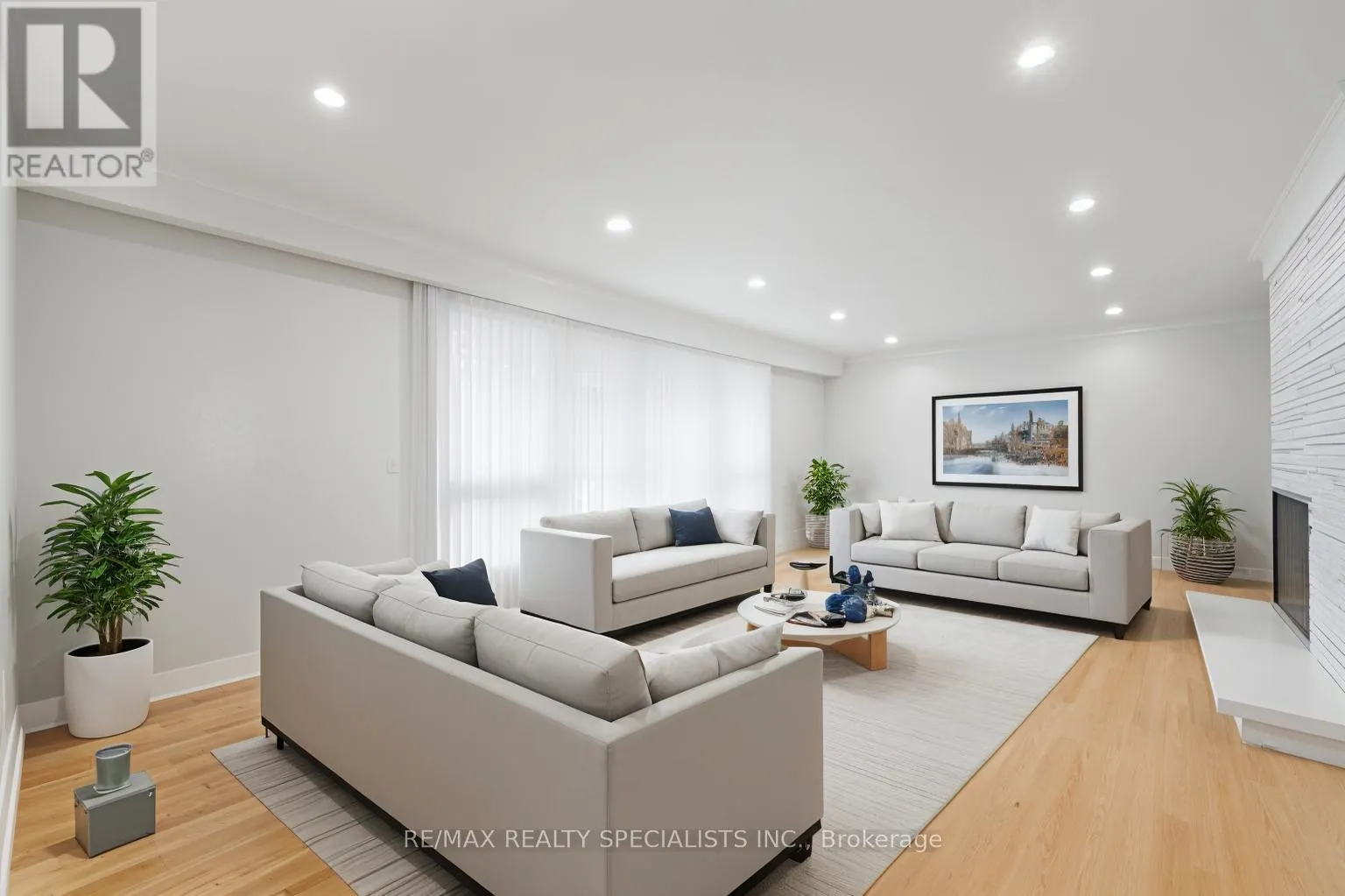 168 BREEZY PINES DRIVE