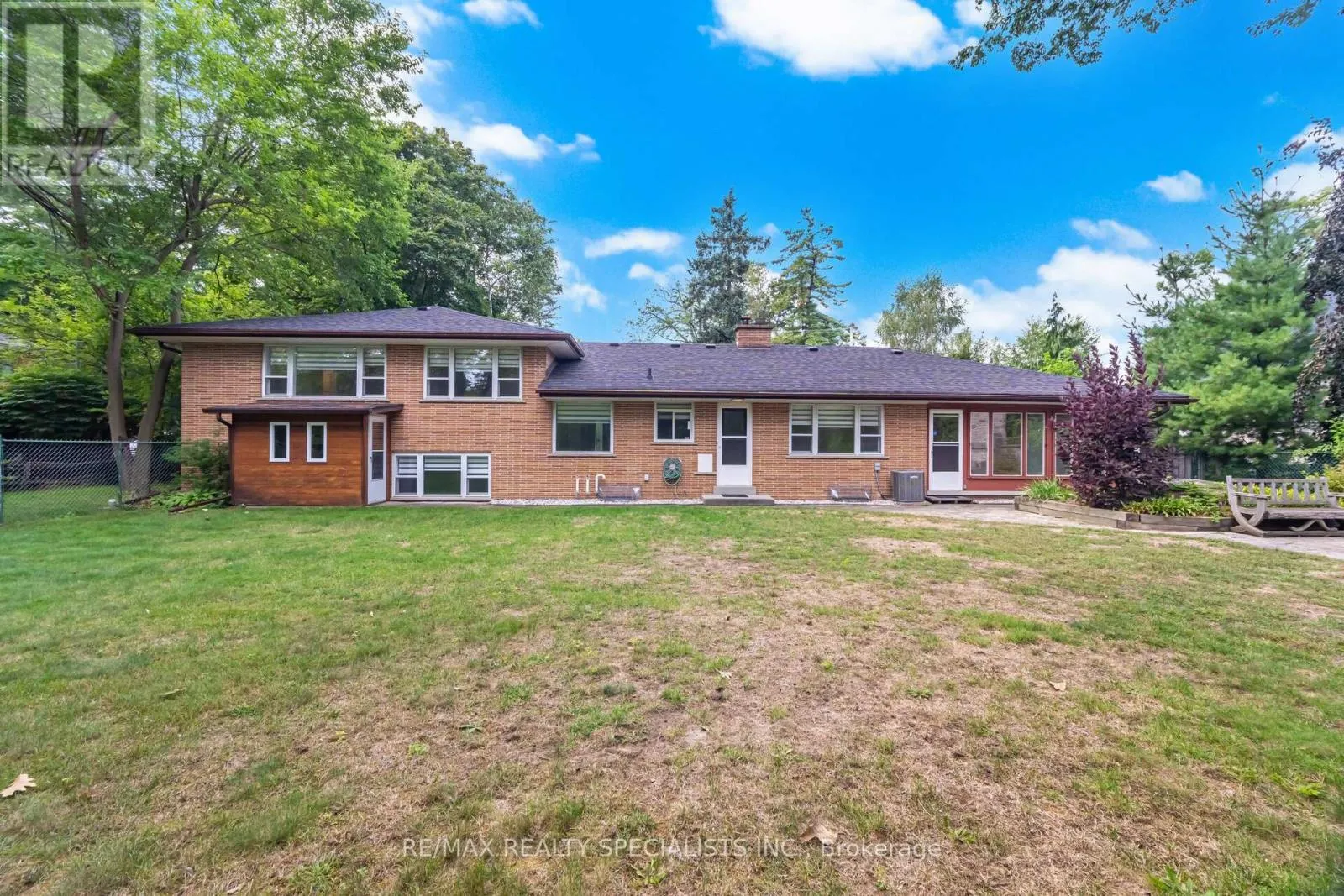 168 BREEZY PINES DRIVE