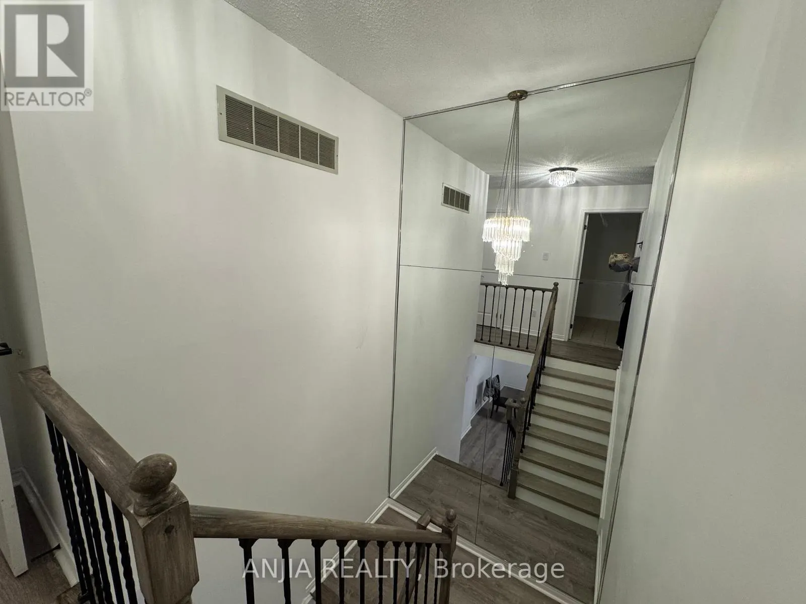 44 - 3420 SOUTH MILLWAY