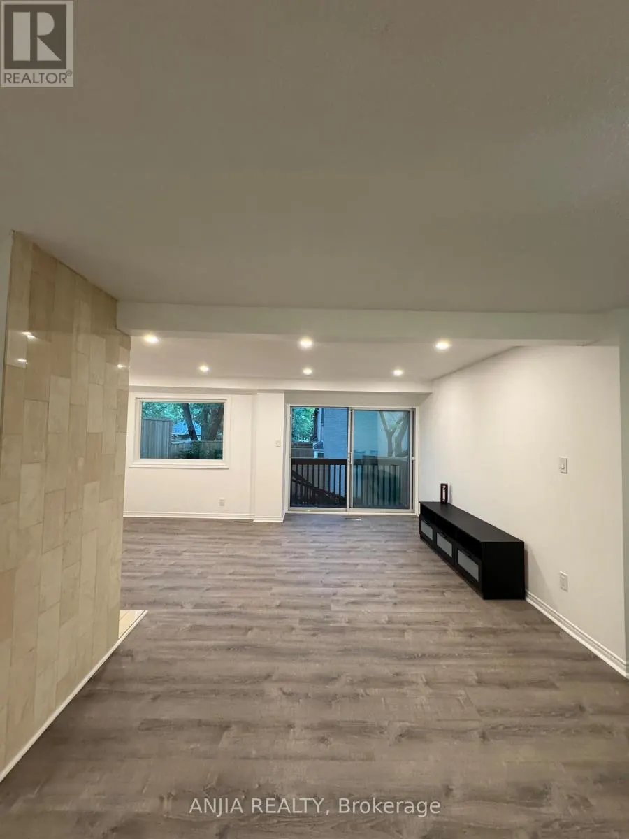 44 - 3420 SOUTH MILLWAY