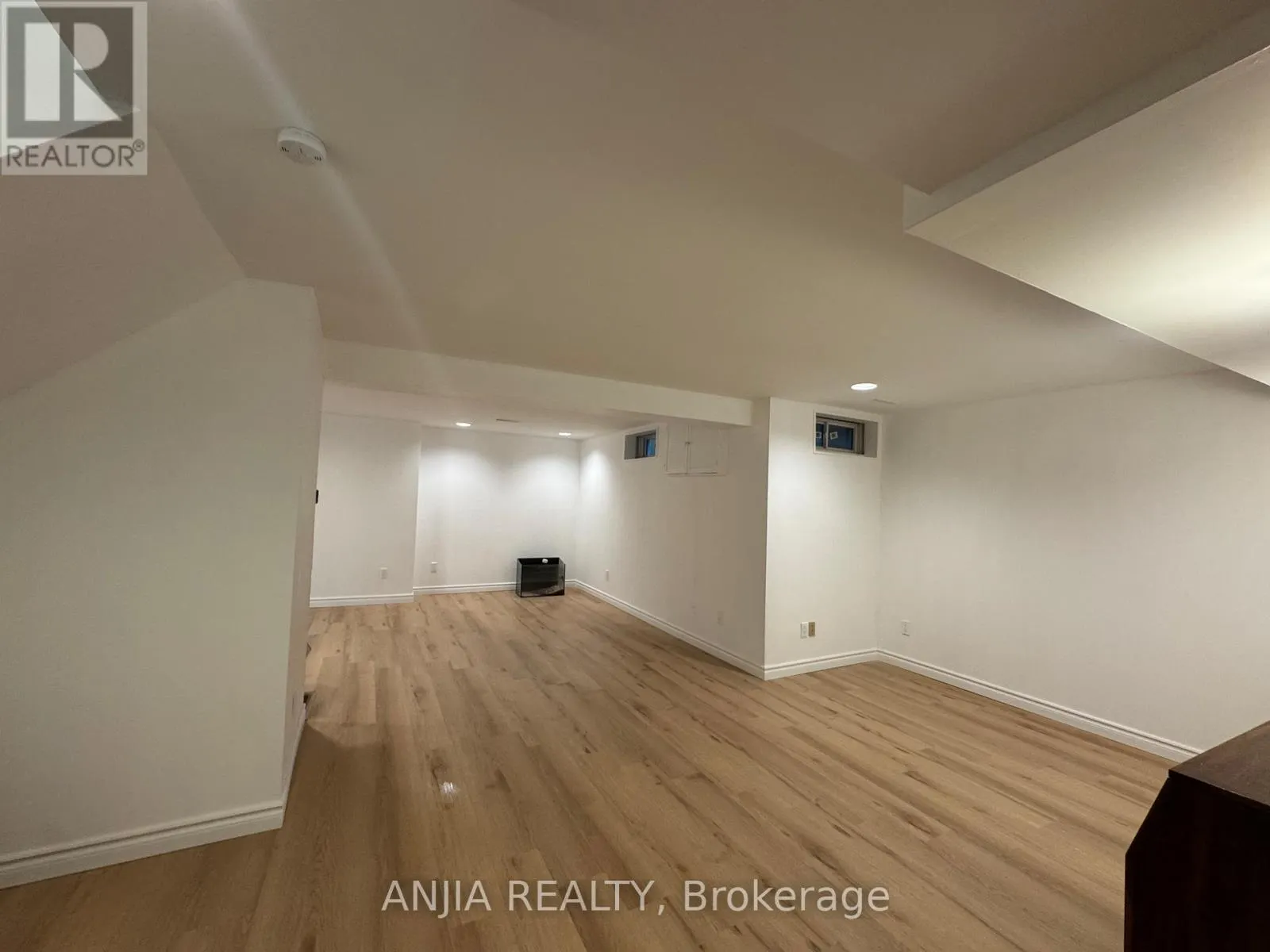 44 - 3420 SOUTH MILLWAY