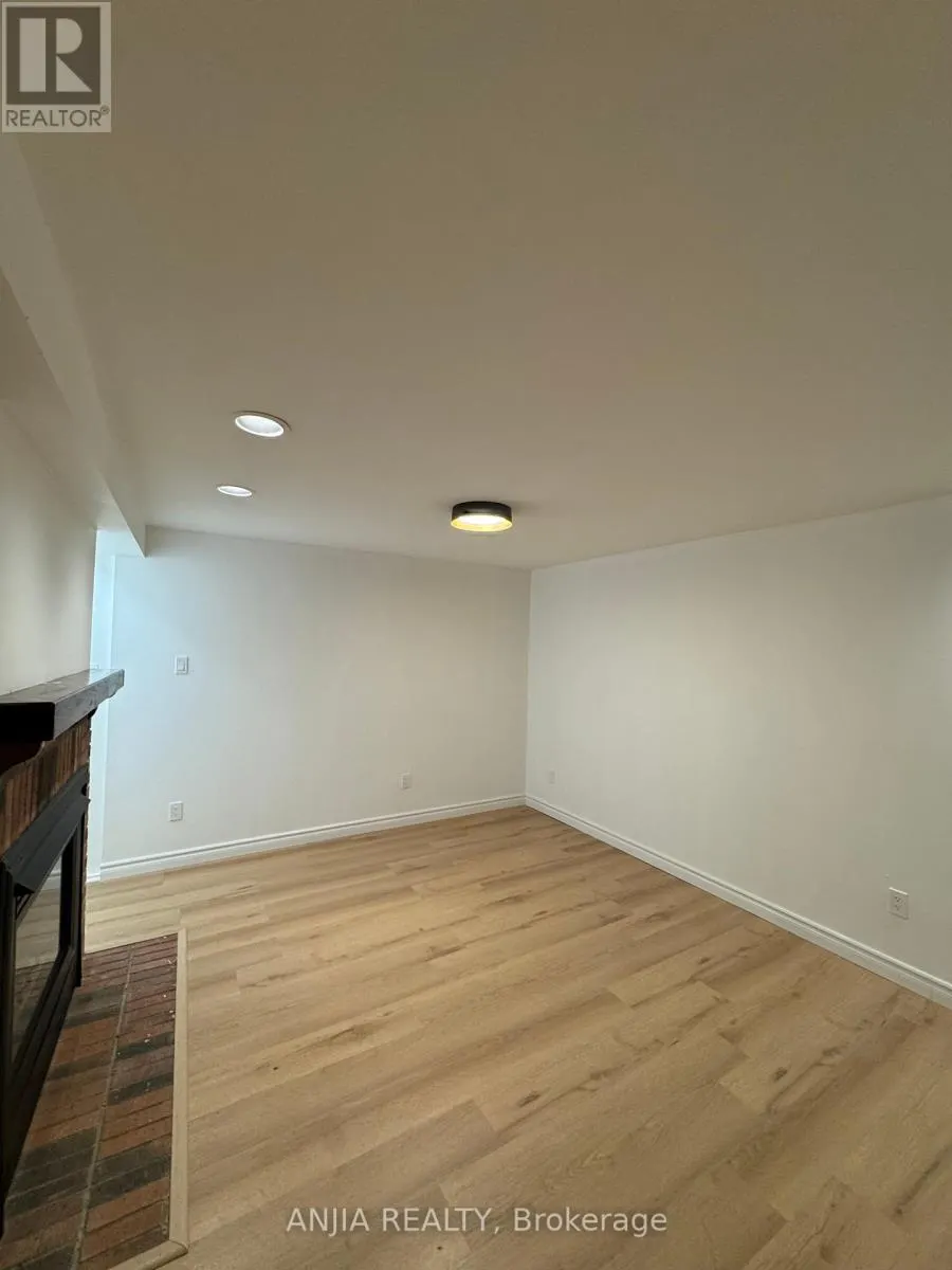 44 - 3420 SOUTH MILLWAY