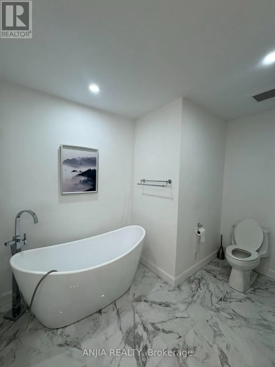 44 - 3420 SOUTH MILLWAY