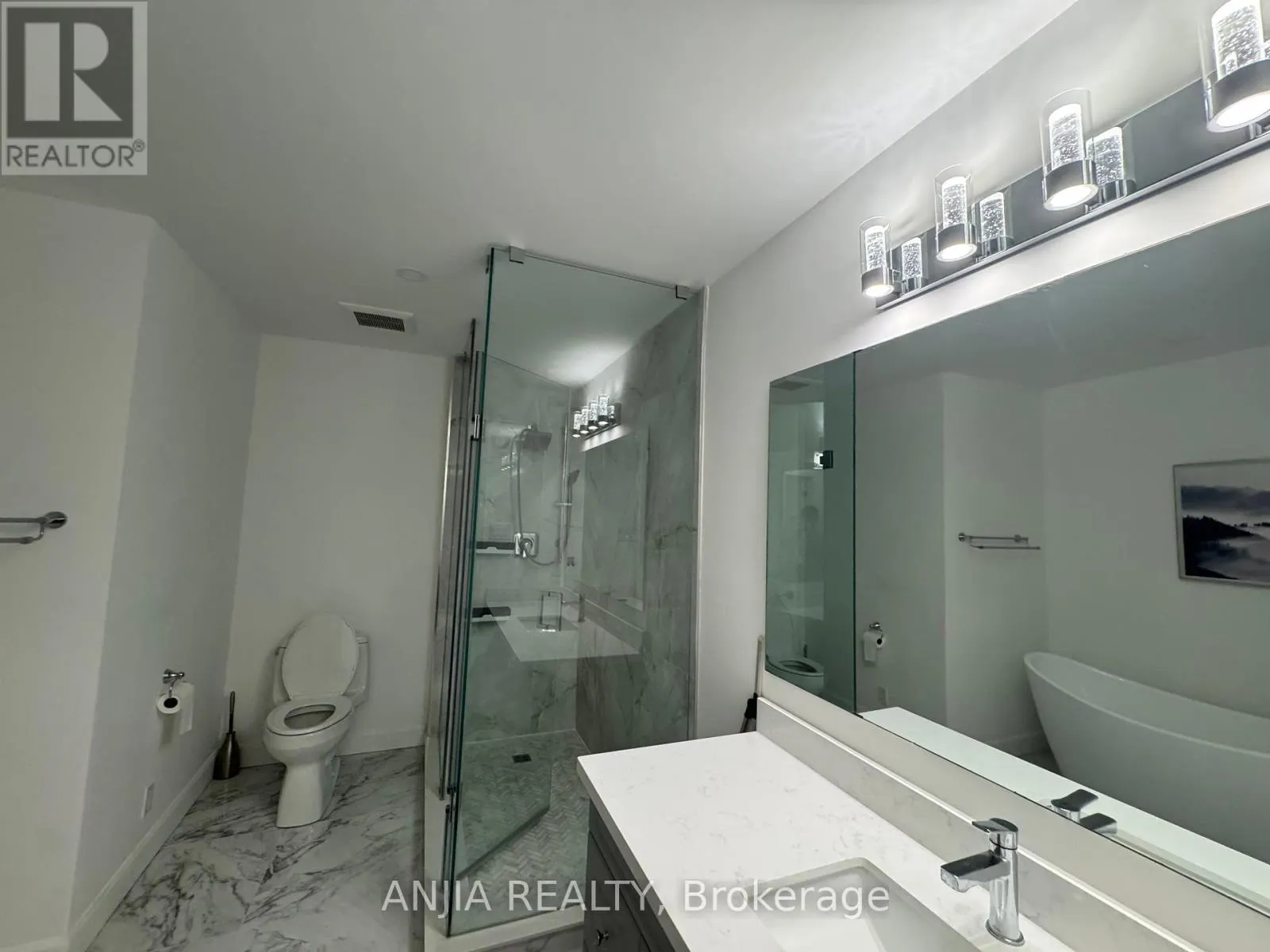 44 - 3420 SOUTH MILLWAY