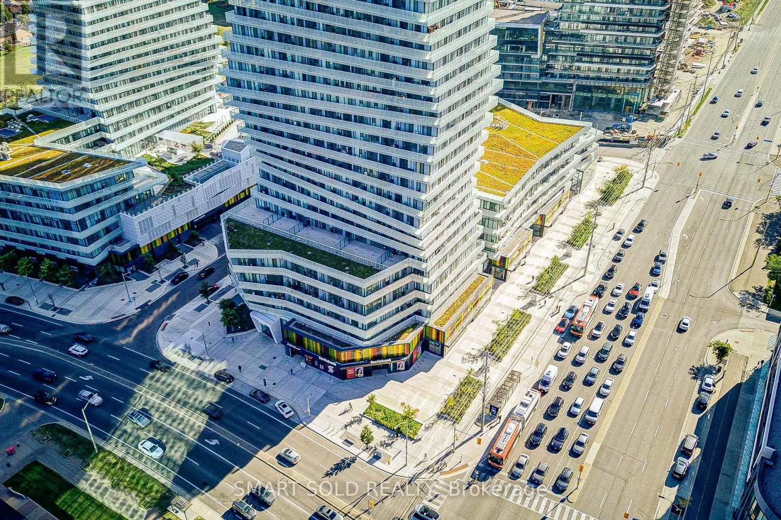 4504 - 3900 CONFEDERATION PARKWAY