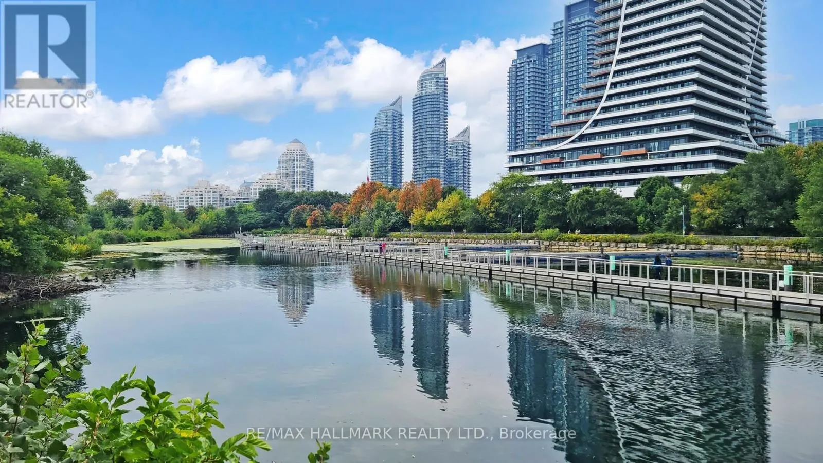 1008 - 60 ANNIE CRAIG DRIVE
