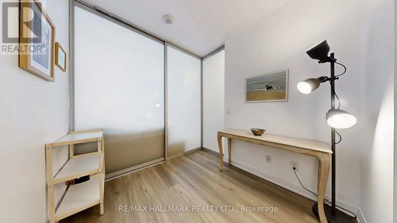 1008 - 60 ANNIE CRAIG DRIVE