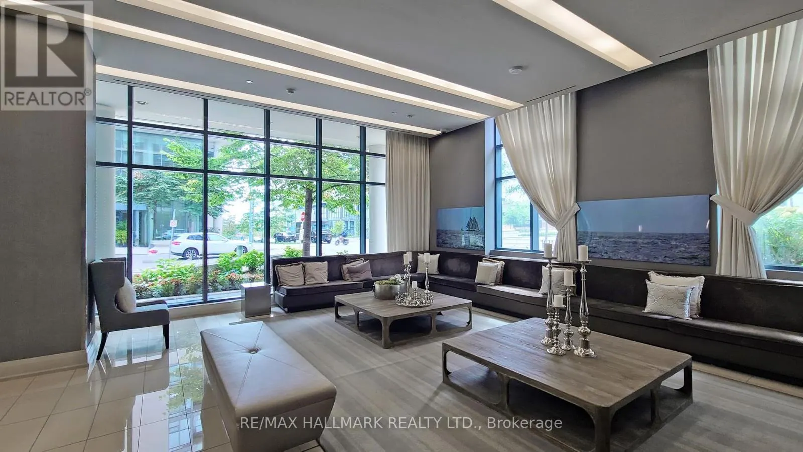 1008 - 60 ANNIE CRAIG DRIVE