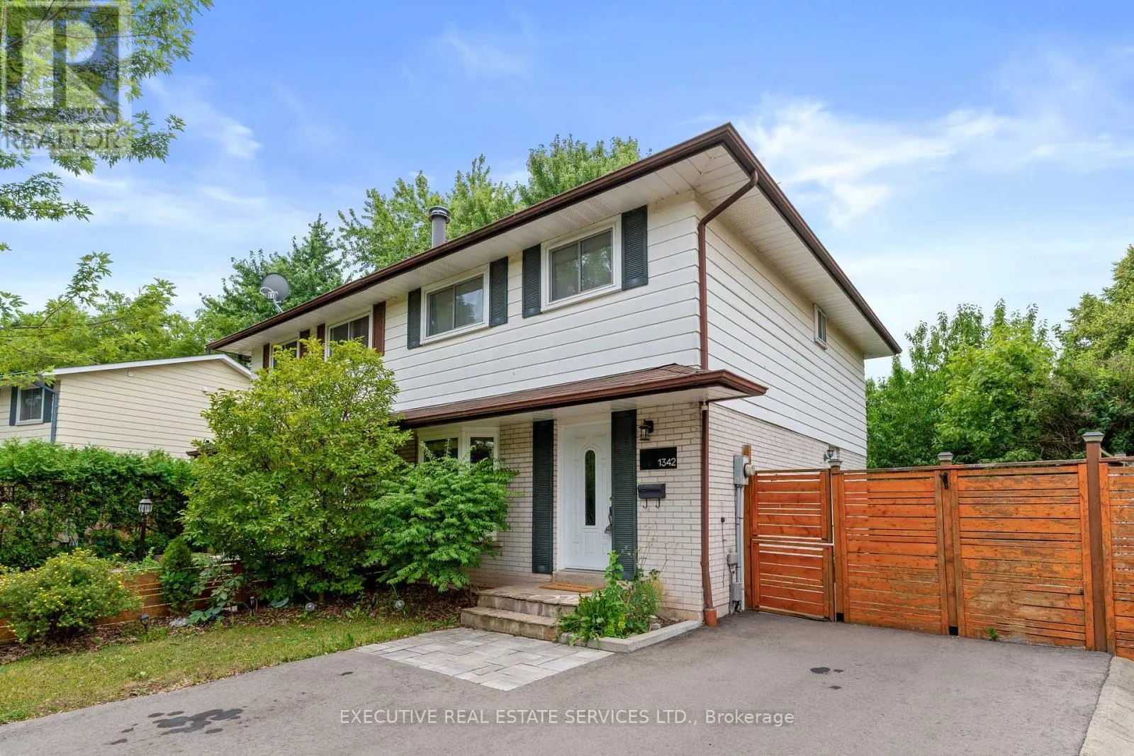 1342 ROYLEN ROAD