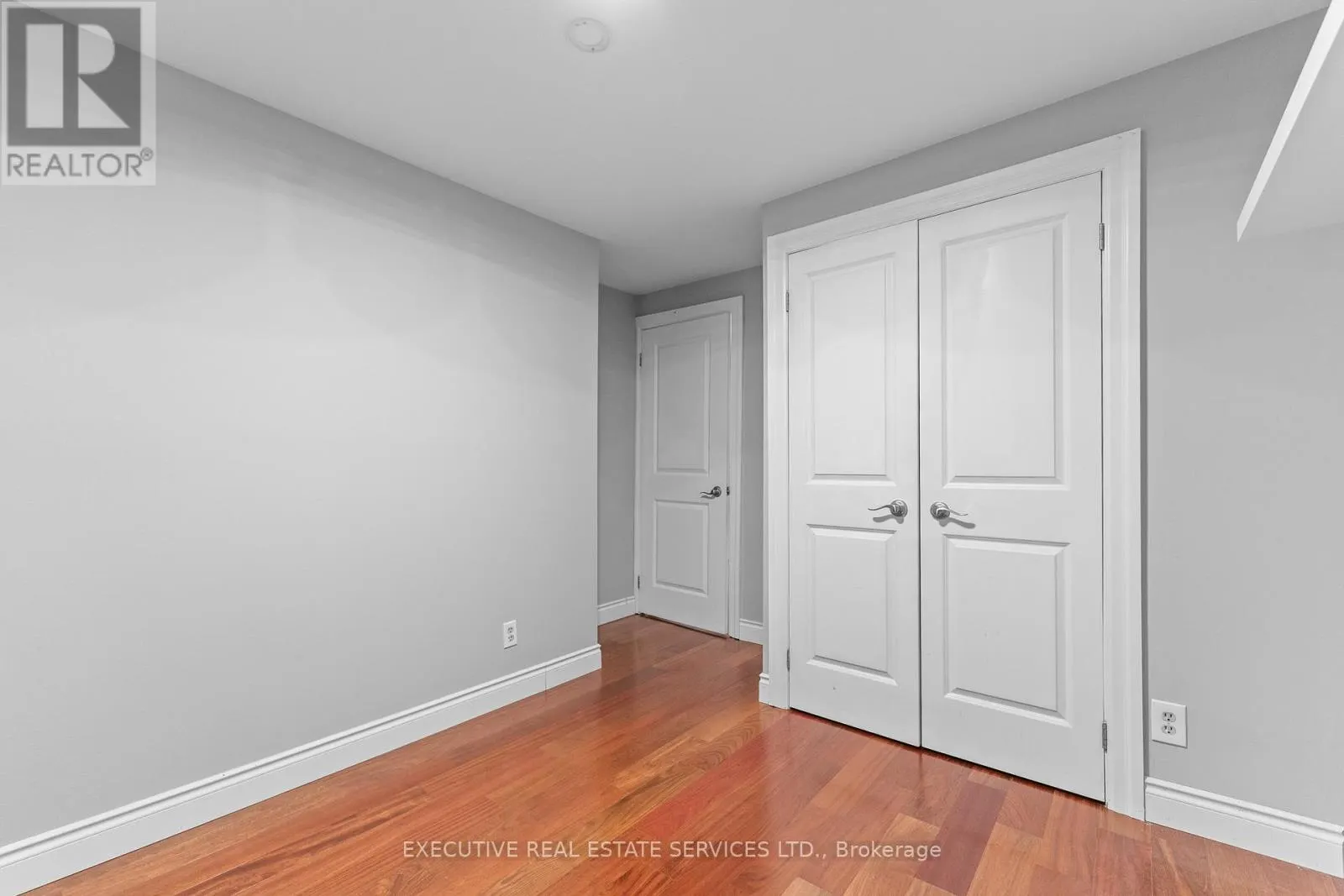 1342 ROYLEN ROAD