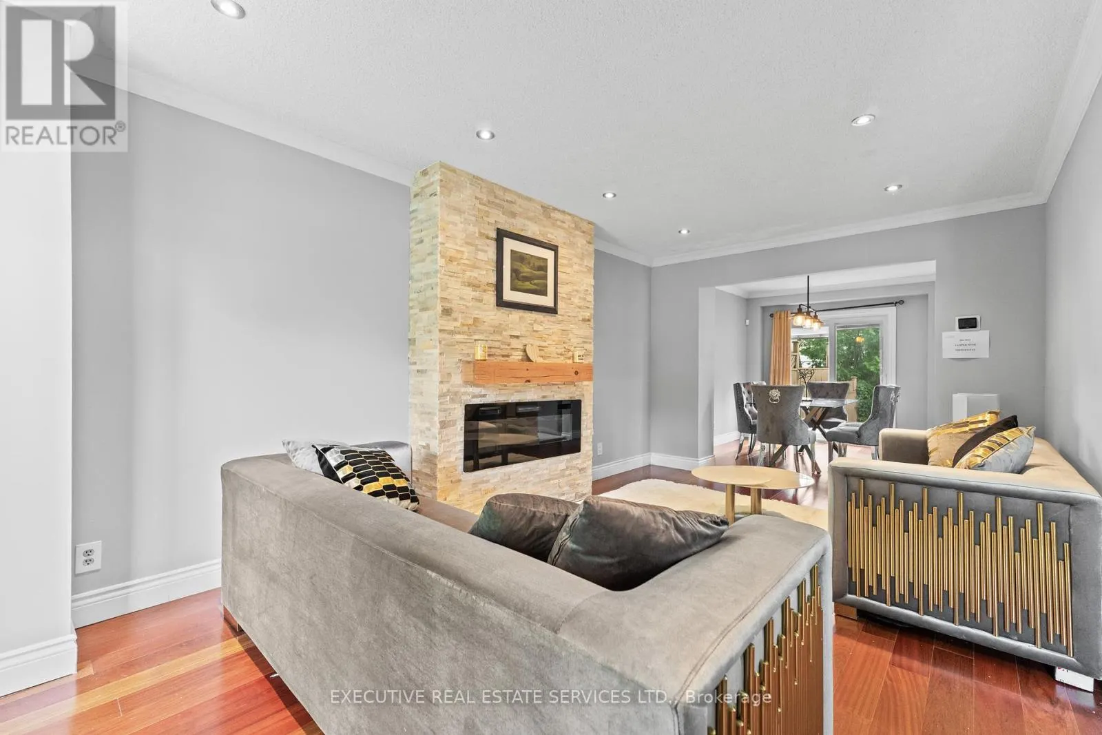 1342 ROYLEN ROAD