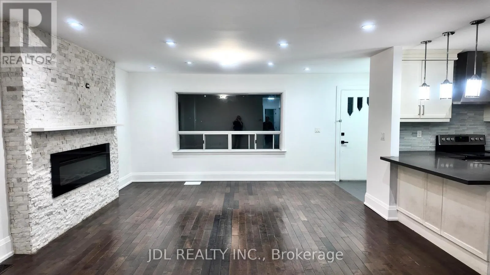 132 EDGECROFT ROAD