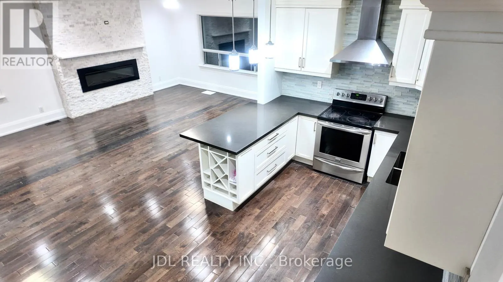 132 EDGECROFT ROAD
