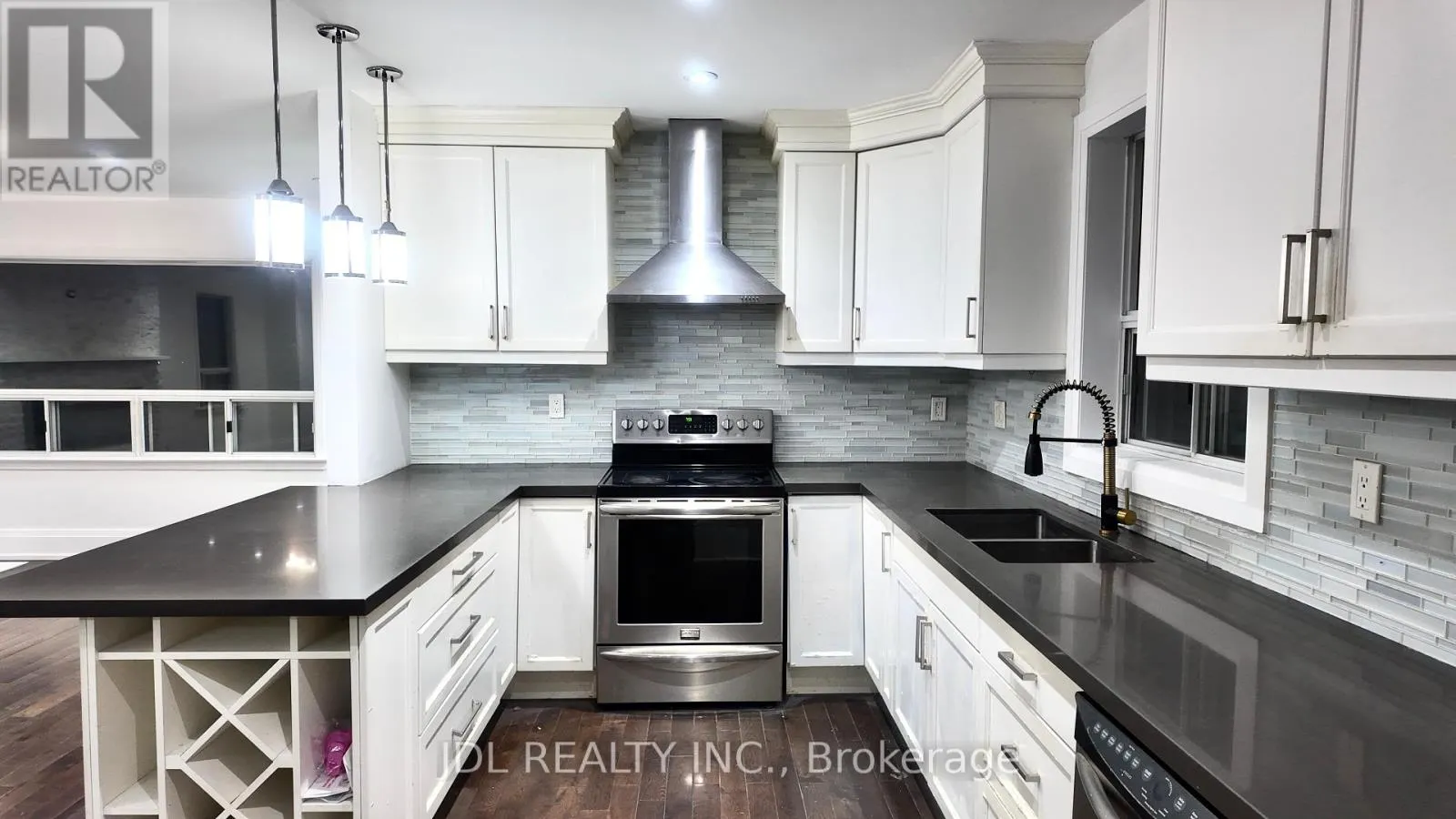 132 EDGECROFT ROAD