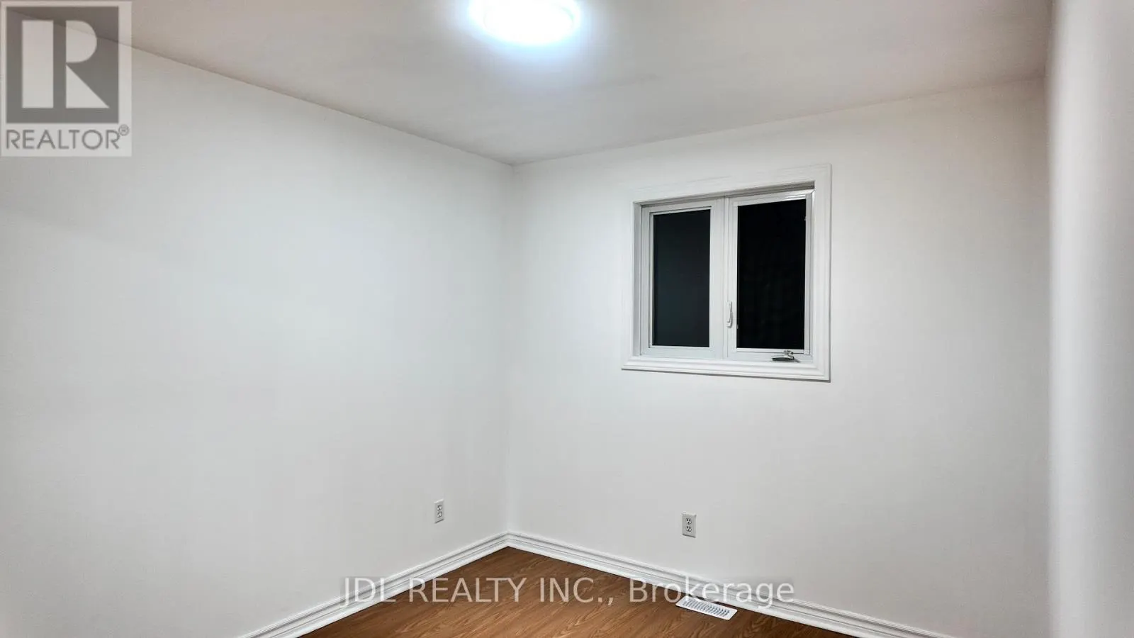 132 EDGECROFT ROAD