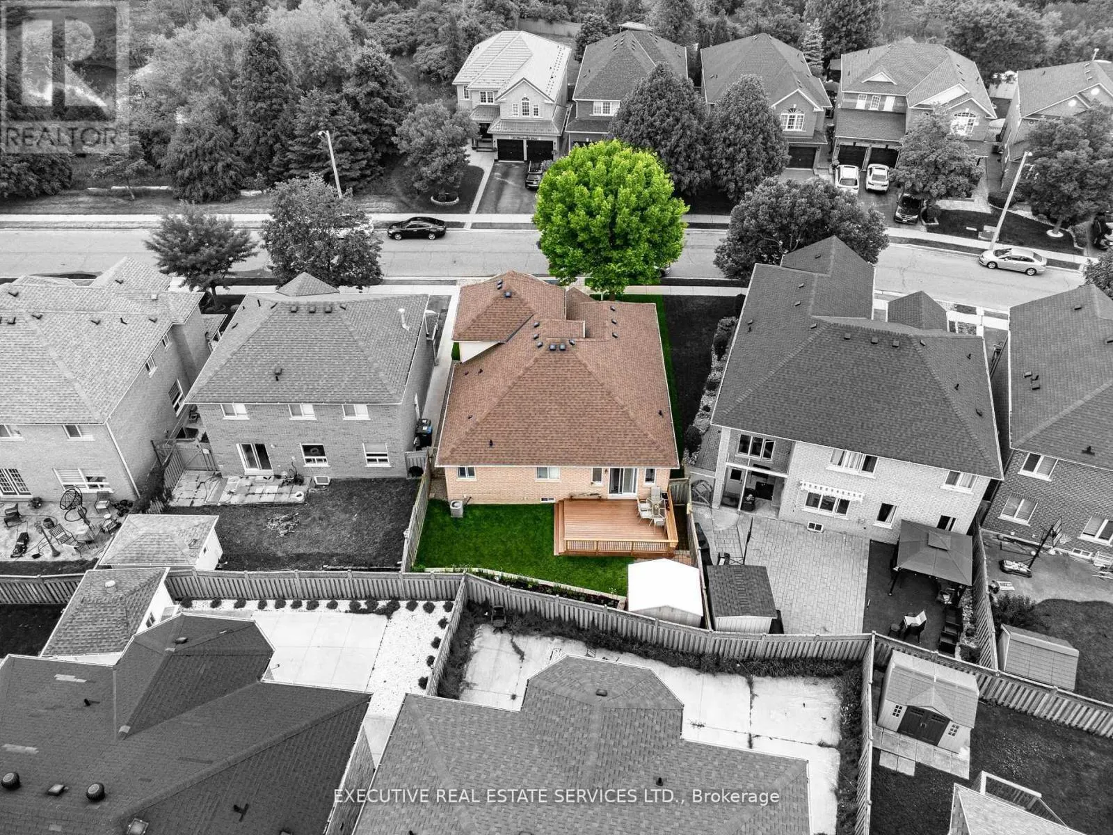 54 WOODVALLEY DRIVE