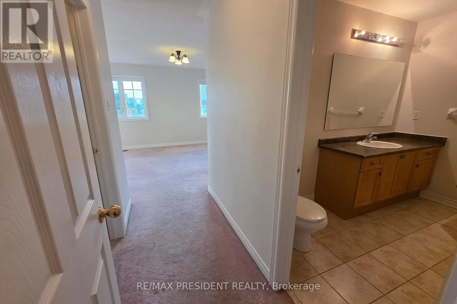 101 ROYAL VISTA ROAD