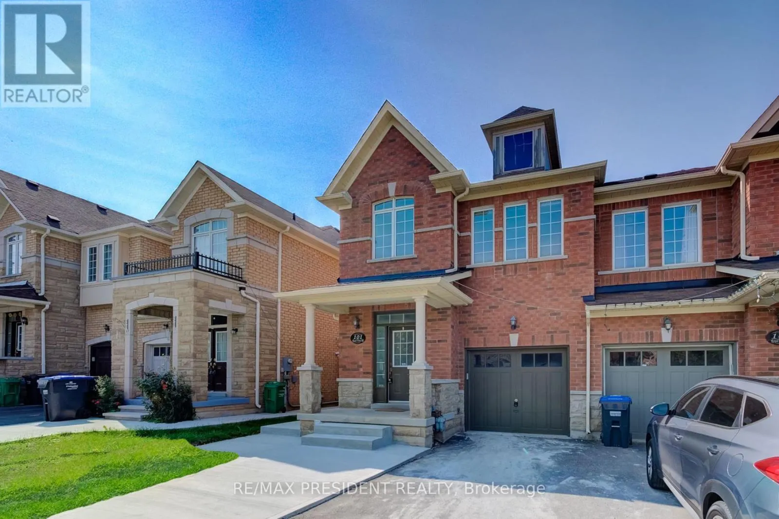 101 ROYAL VISTA ROAD