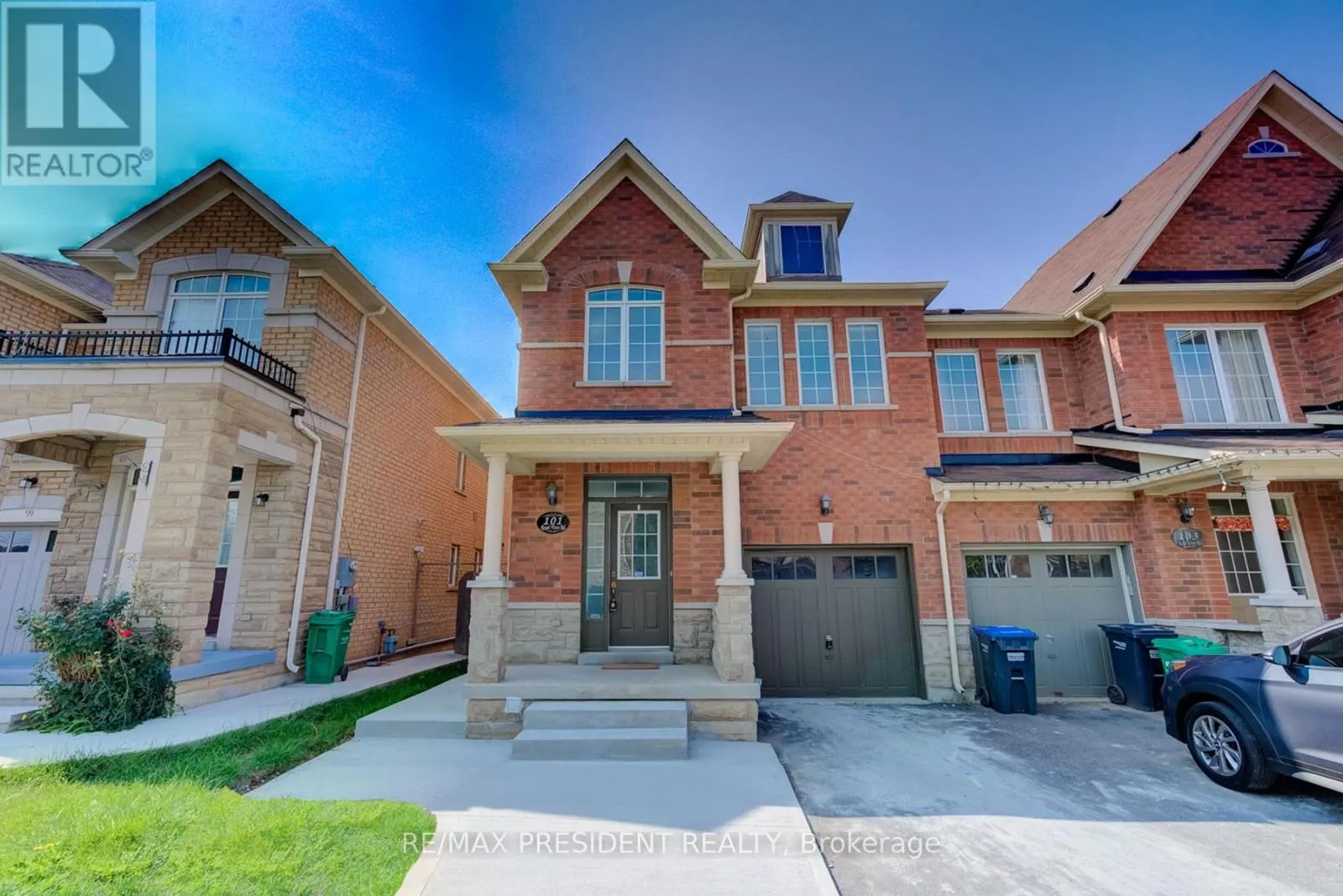 101 ROYAL VISTA ROAD