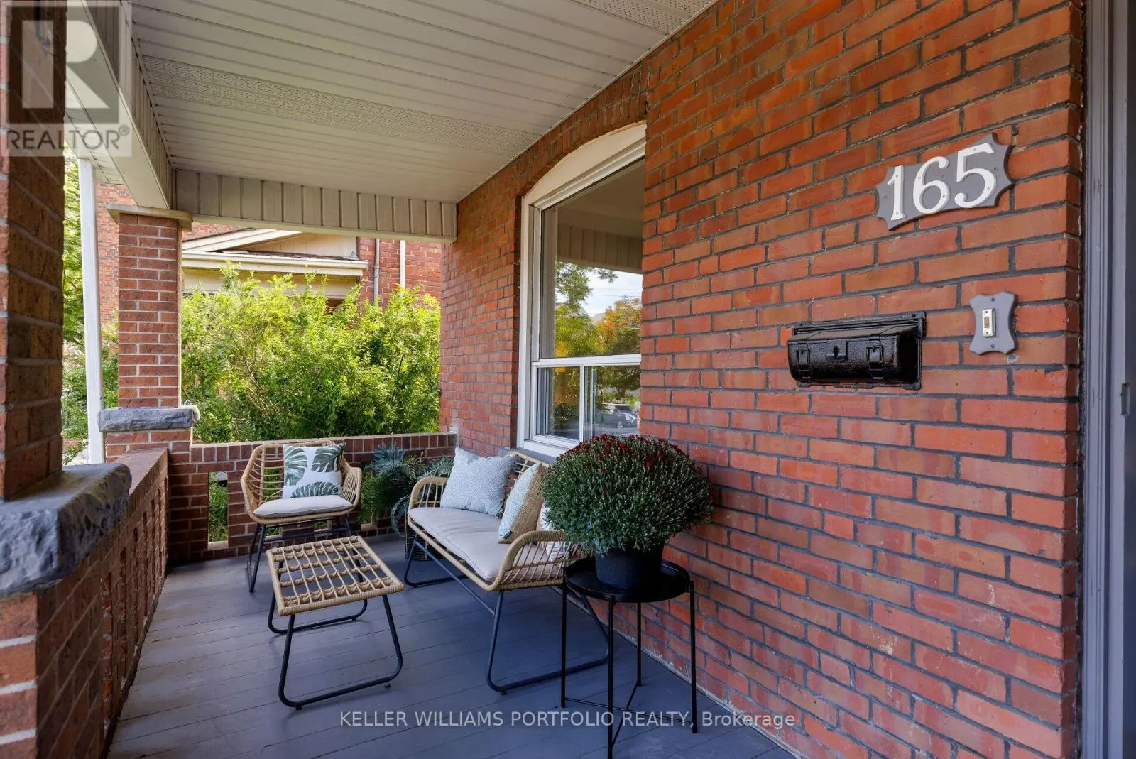 165 GALLEY AVENUE